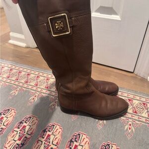 Tory Burch Chestnut Leather Boots with Gold Emblem